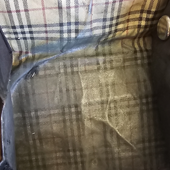 Black Leather Burberry Coin Purse with Key Chain: - Picture 4 of 9